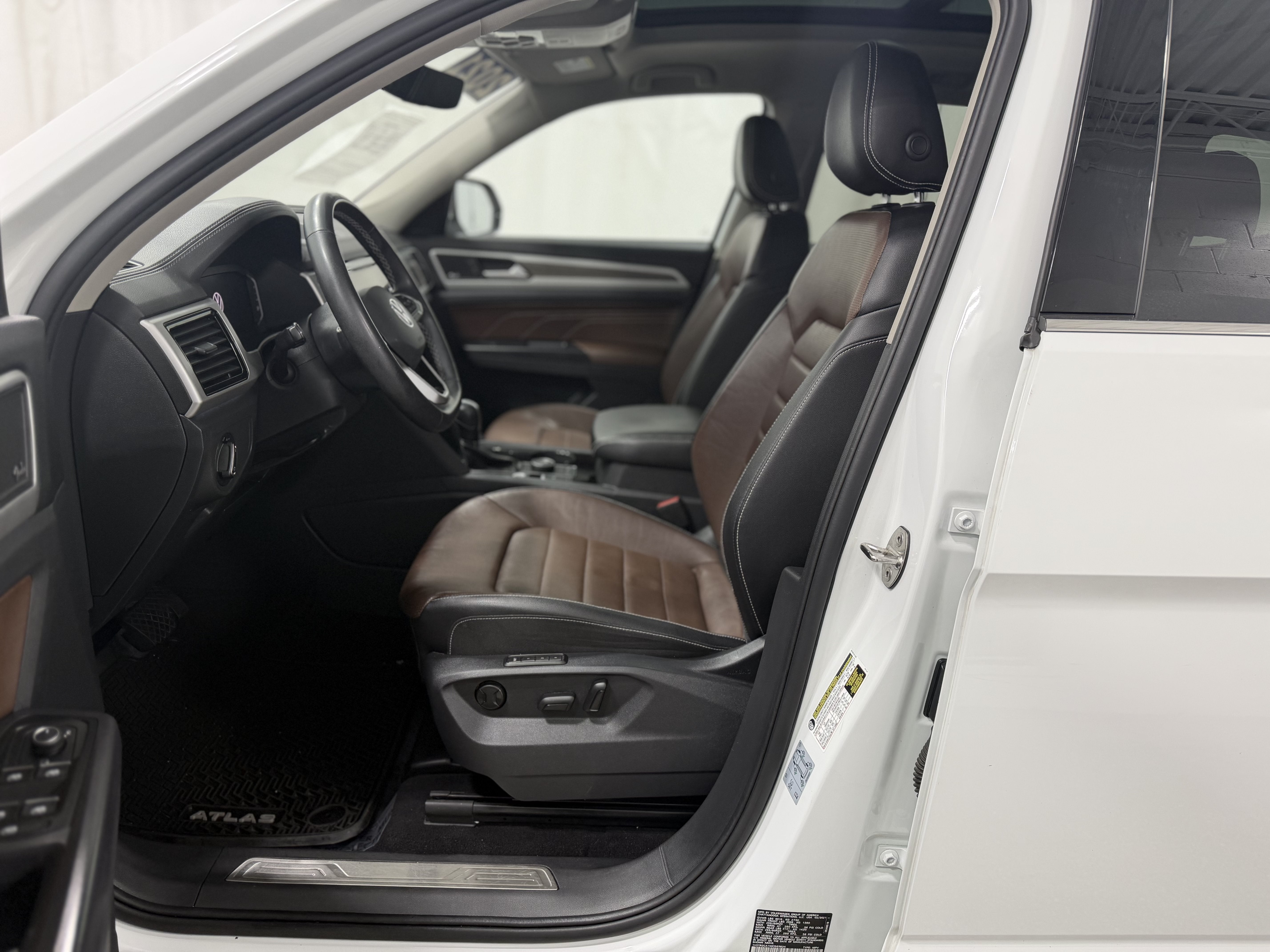 2021 Volkswagen Atlas 3.6L V6 SEL Premium