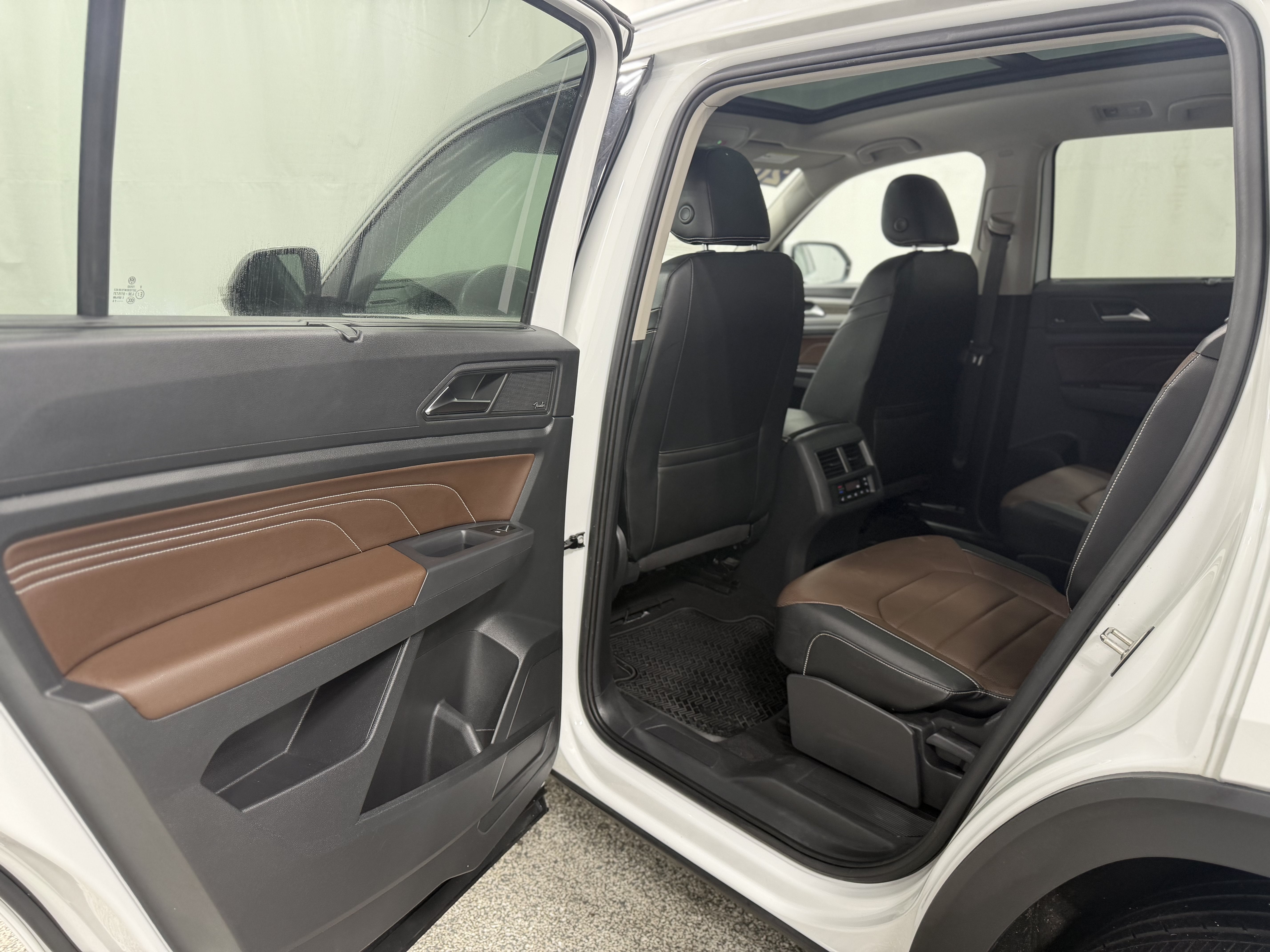 2021 Volkswagen Atlas 3.6L V6 SEL Premium