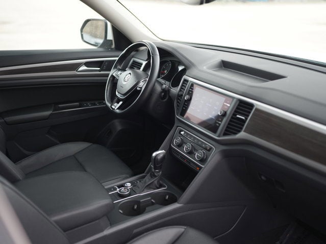 2019 Volkswagen Atlas 3.6L V6 SE w/Technology R-Line