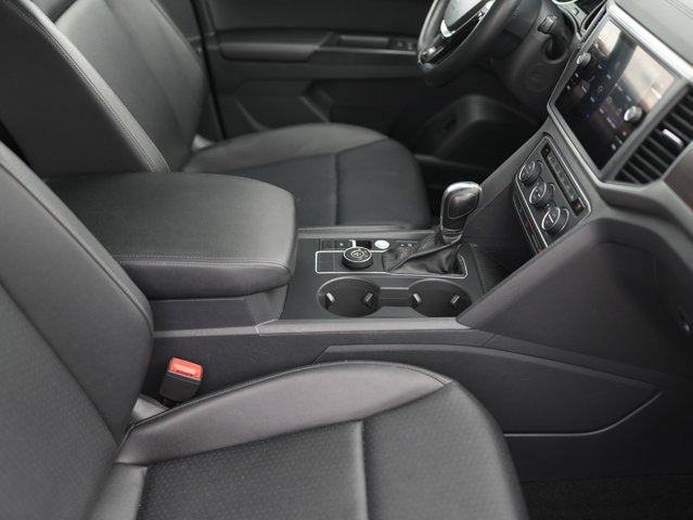 2019 Volkswagen Atlas 3.6L V6 SE w/Technology R-Line