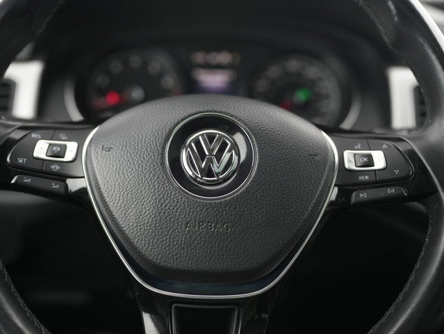 2019 Volkswagen Atlas 3.6L V6 SE w/Technology R-Line