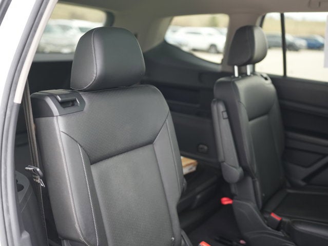 2019 Volkswagen Atlas 3.6L V6 SE w/Technology R-Line