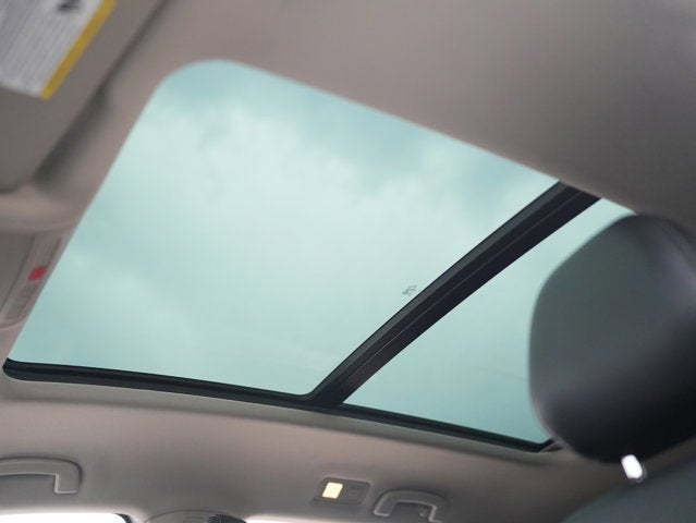 2019 Volkswagen Atlas 3.6L V6 SE w/Technology R-Line