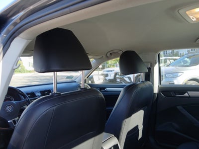 2015 Volkswagen Passat 1.8T S
