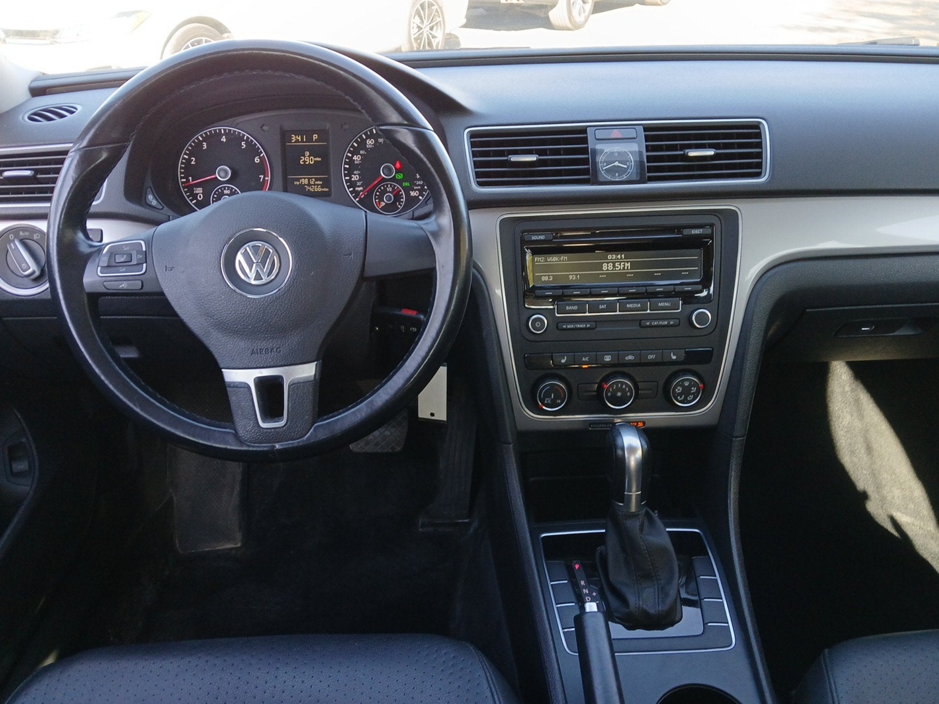 2015 Volkswagen Passat 1.8T S