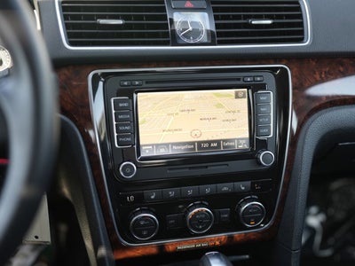 2012 Volkswagen Passat 2.5L SEL