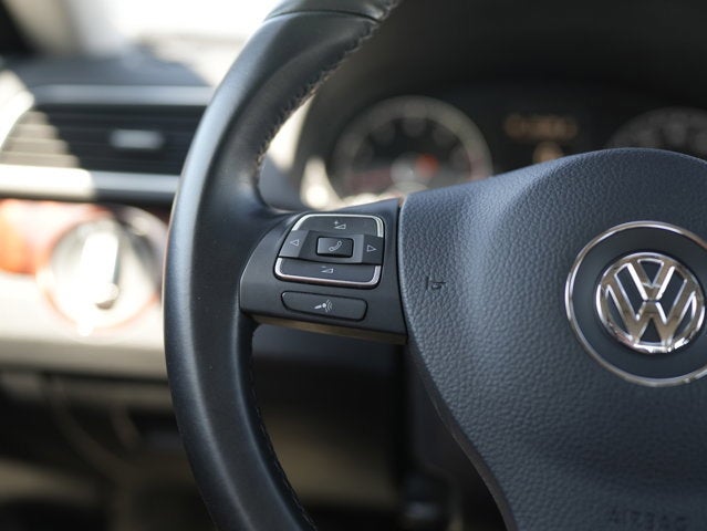 2012 Volkswagen Passat 2.5L SEL