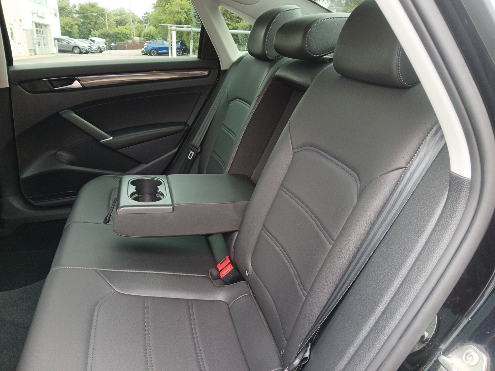 2020 Volkswagen Passat 2.0T R-Line