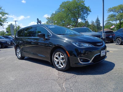 2018 Chrysler Pacifica Touring Plus