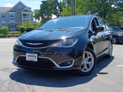 2018 Chrysler Pacifica Touring Plus