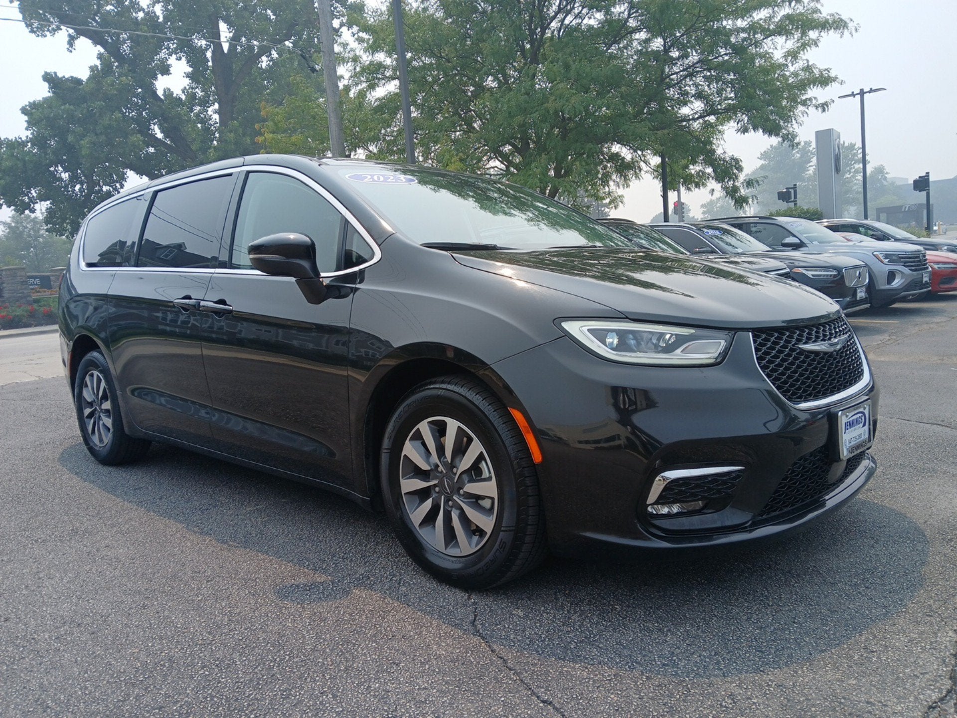 2023 Chrysler Pacifica Hybrid Touring L