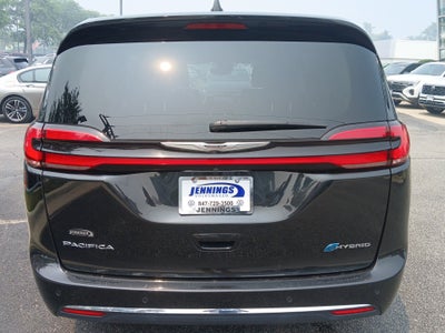 2023 Chrysler Pacifica Hybrid Touring L