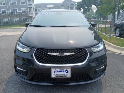 2023 Chrysler Pacifica Hybrid Touring L
