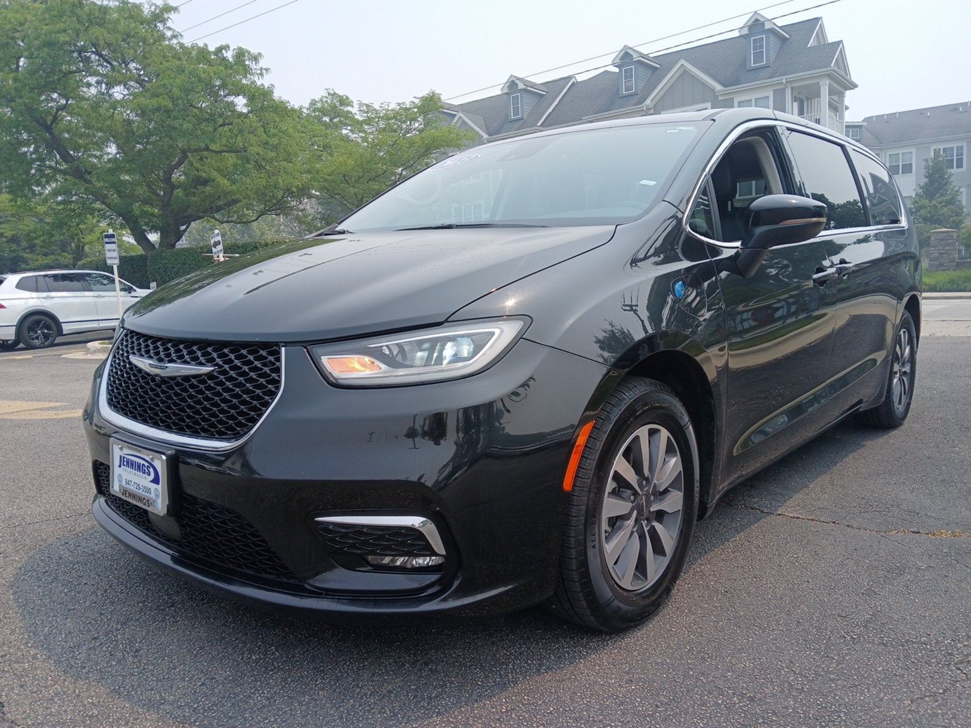 2023 Chrysler Pacifica Hybrid Touring L