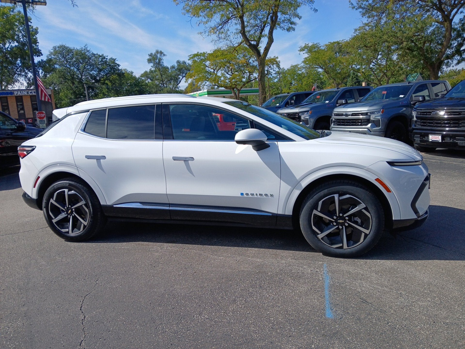 2025 Chevrolet Equinox EV LT