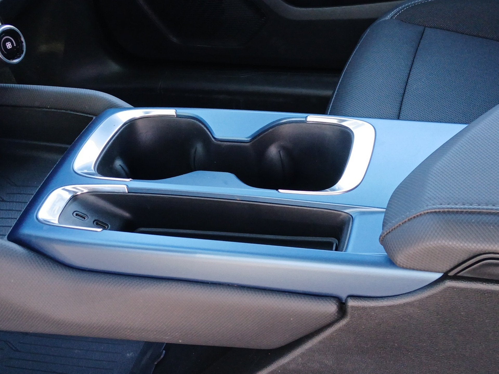 2024 Chevrolet Equinox EV LT - Photo 13