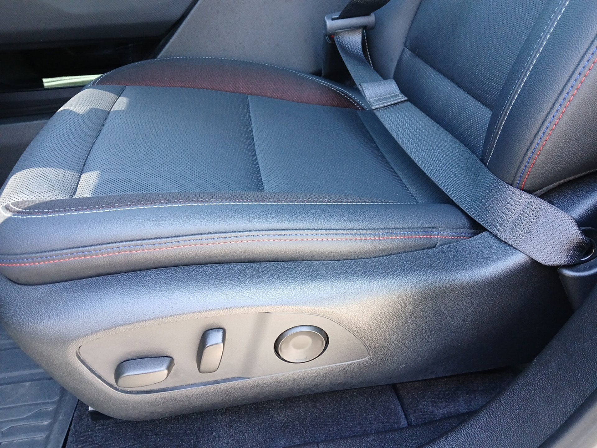 2024 Chevrolet Equinox EV RS