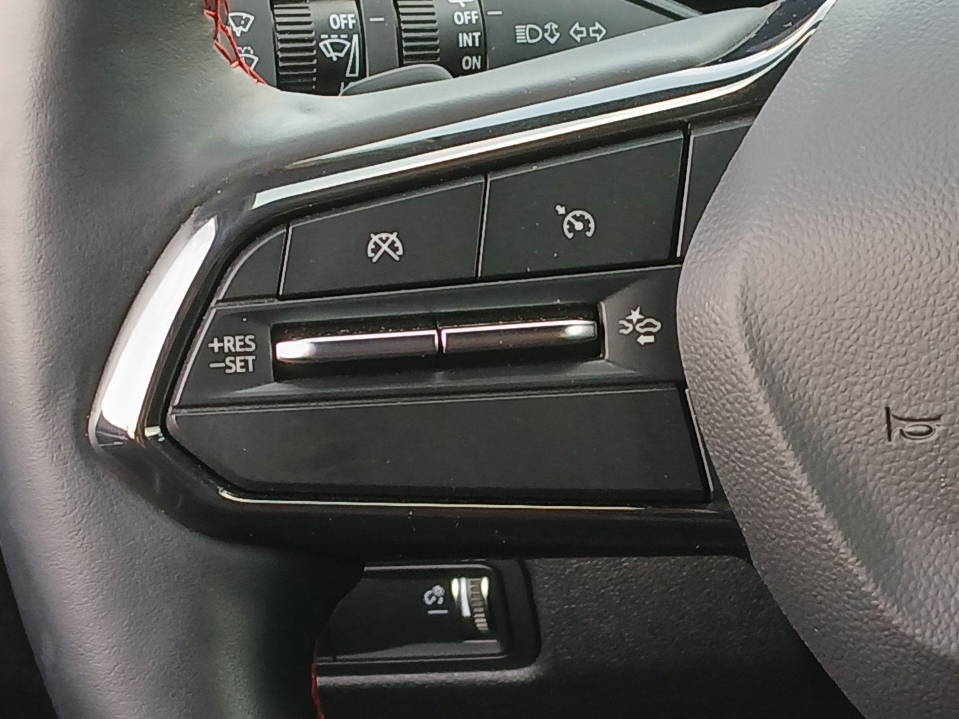 2024 Chevrolet Equinox EV 2RS