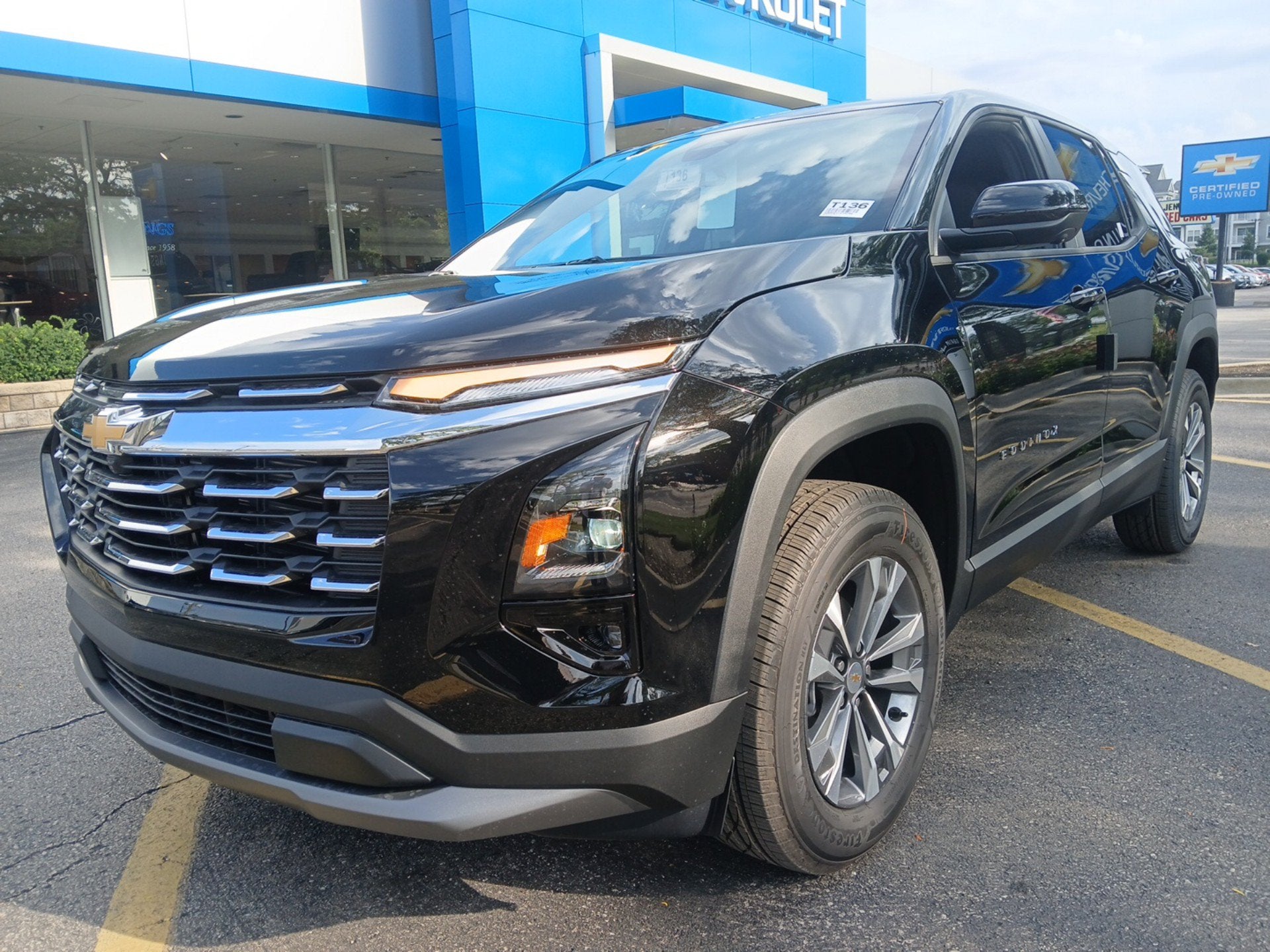2027 Chevrolet Equinox LT
