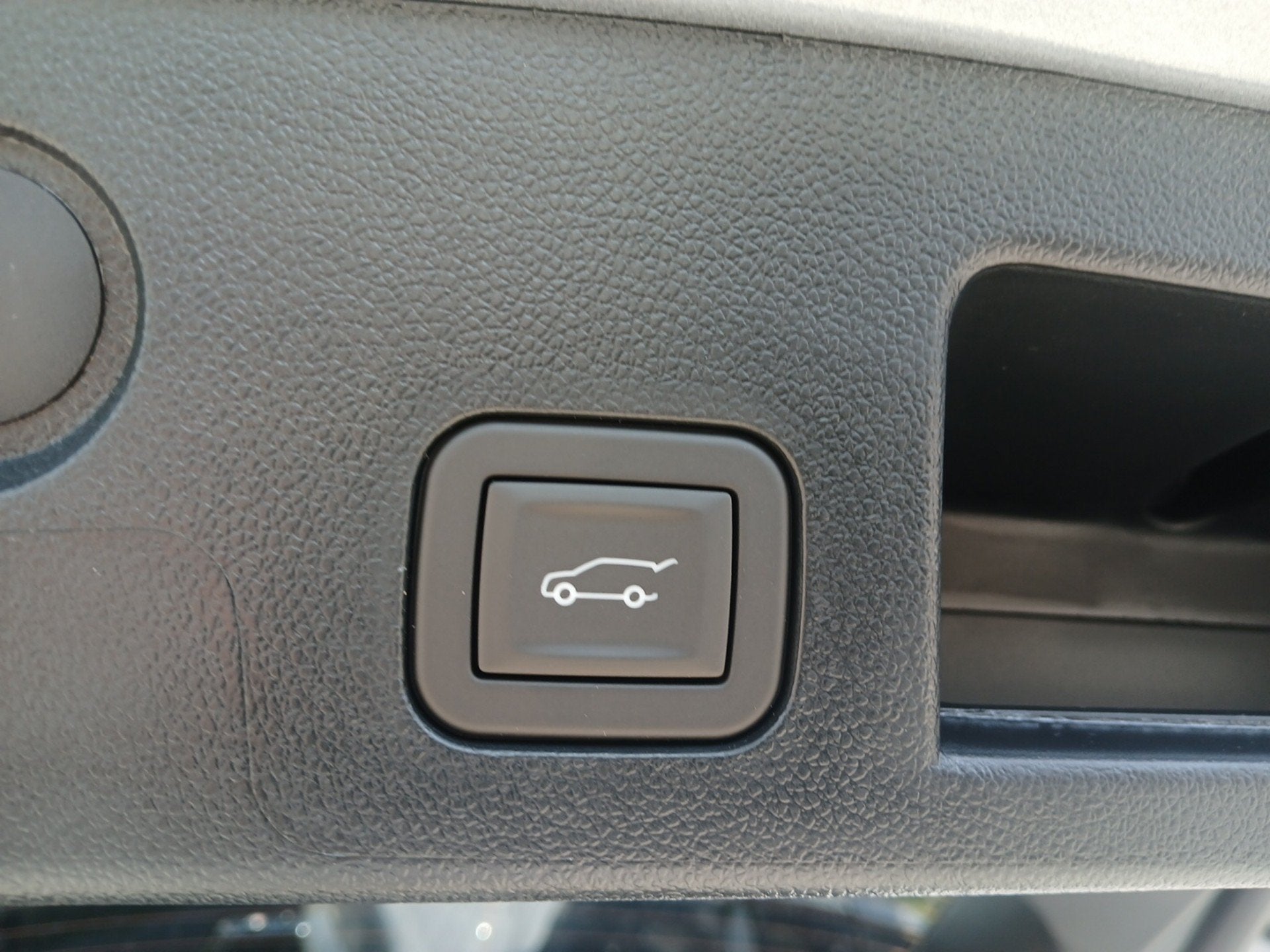 2027 Chevrolet Equinox FWD LT