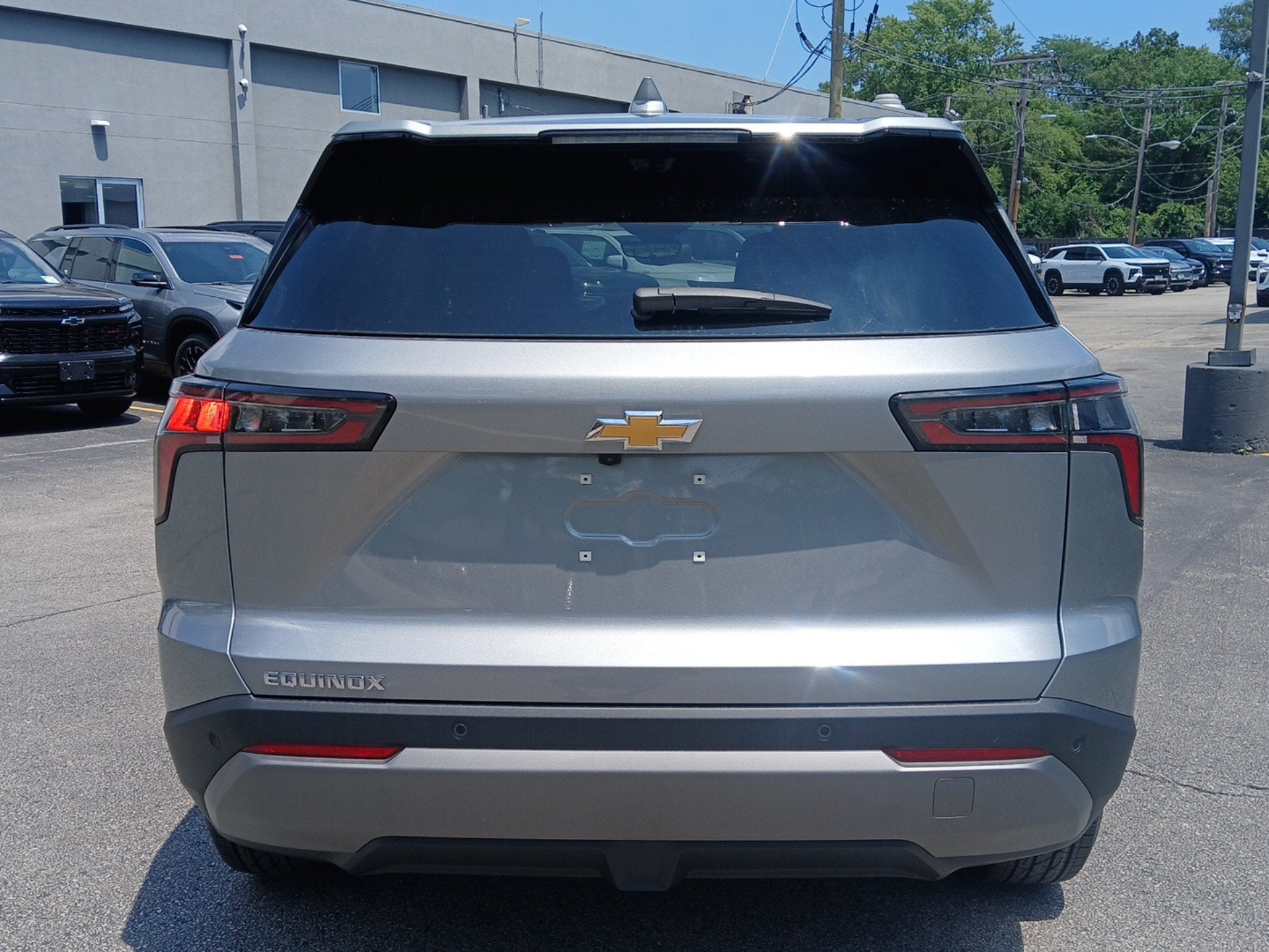 2027 Chevrolet Equinox FWD LT