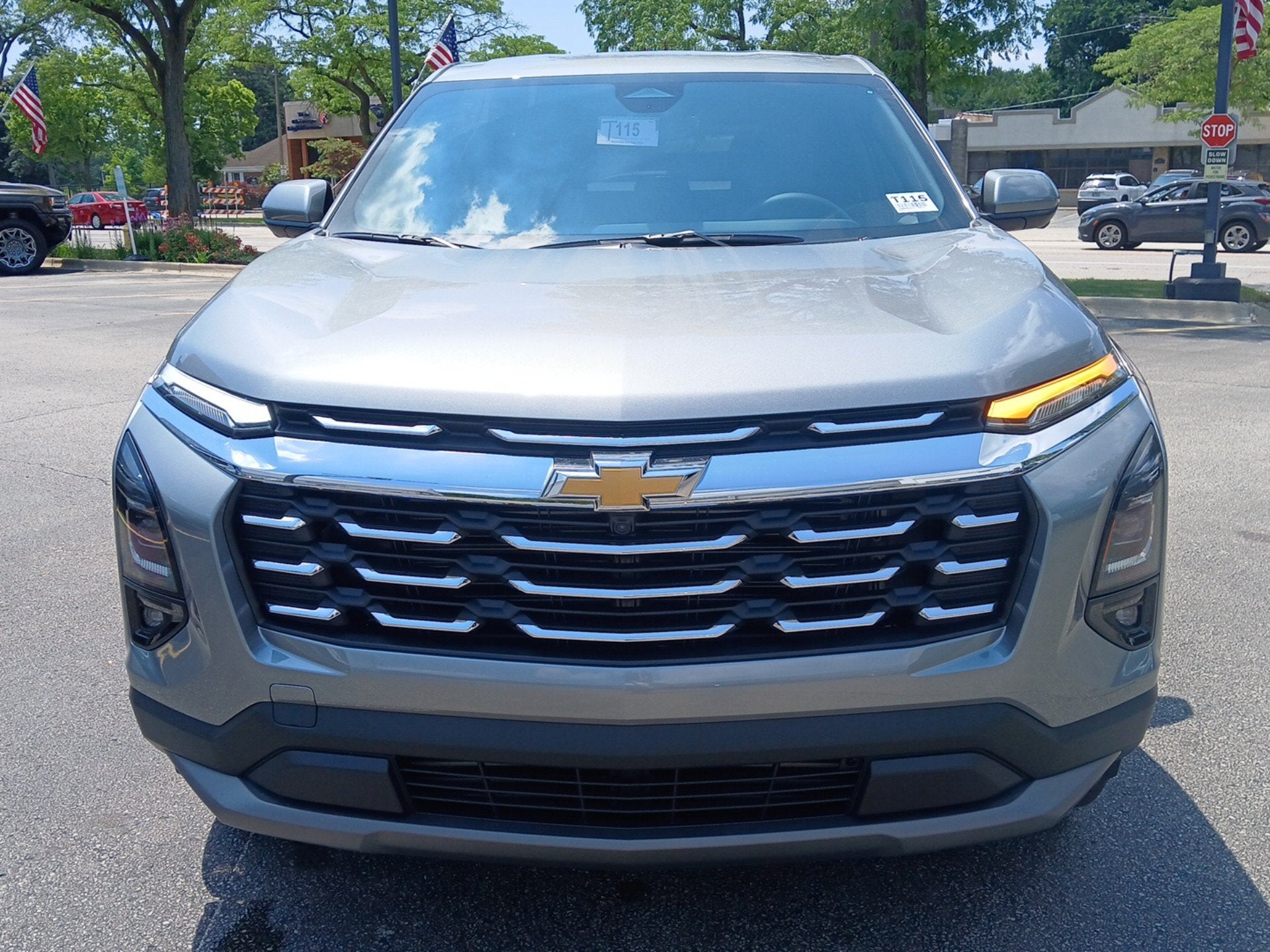 2027 Chevrolet Equinox FWD LT
