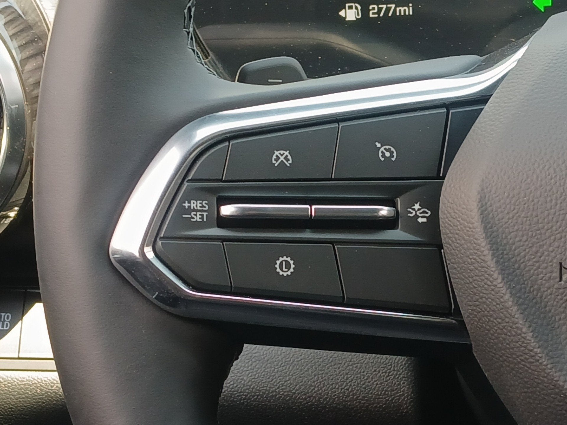 2027 Chevrolet Equinox FWD LT