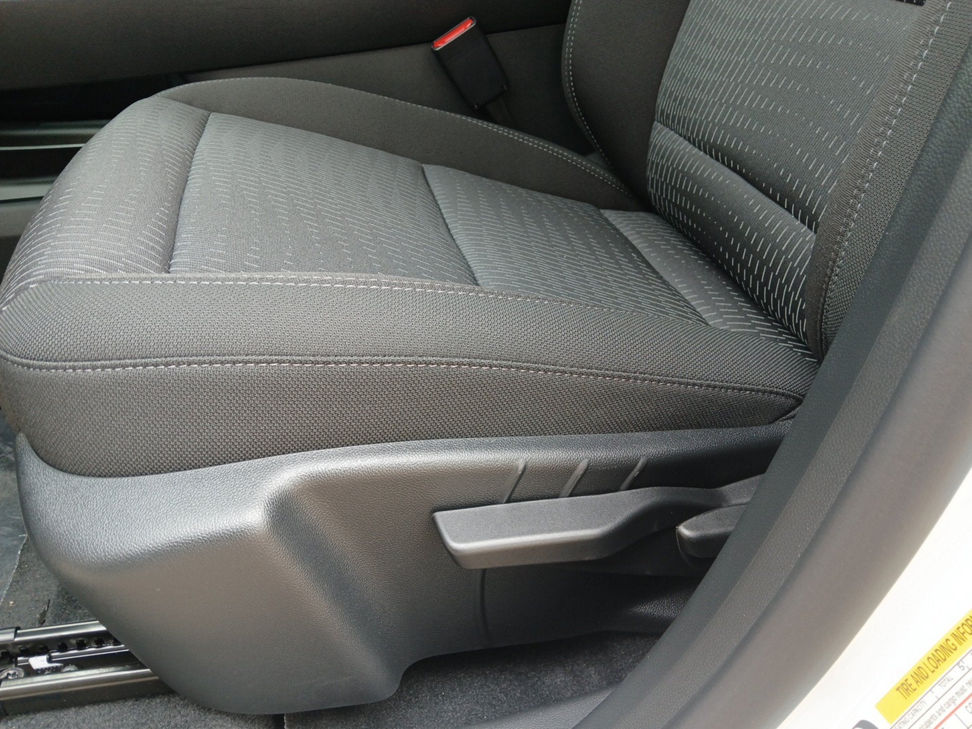 2026 Chevrolet Equinox LT - Photo 19
