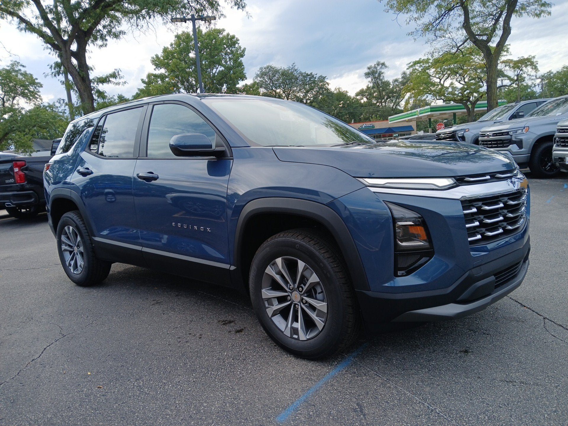 2027 Chevrolet Equinox LT