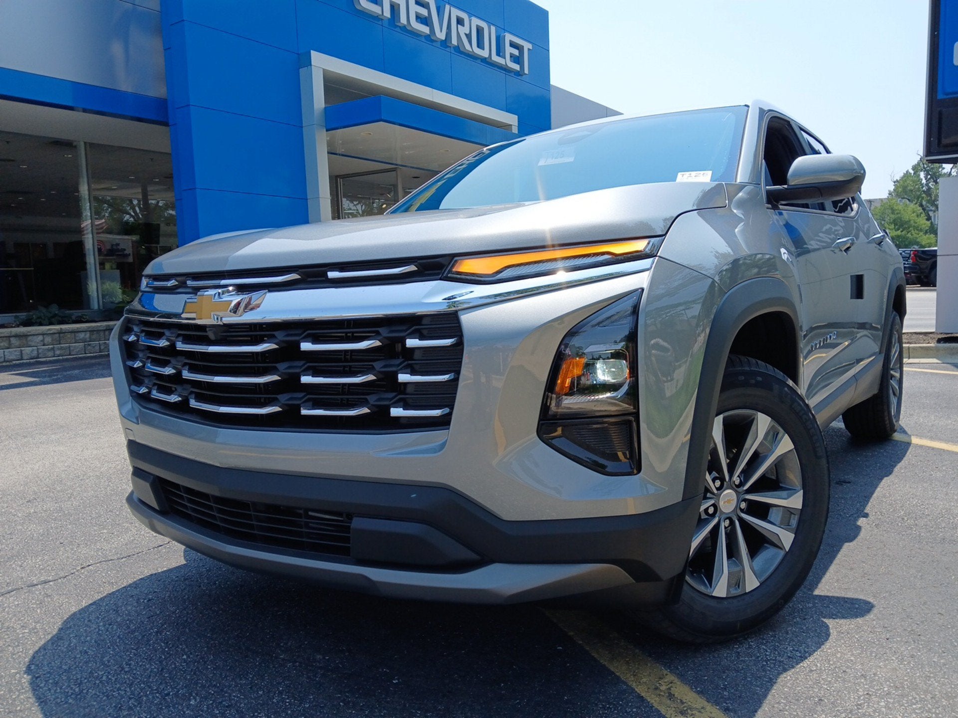 2027 Chevrolet Equinox LT