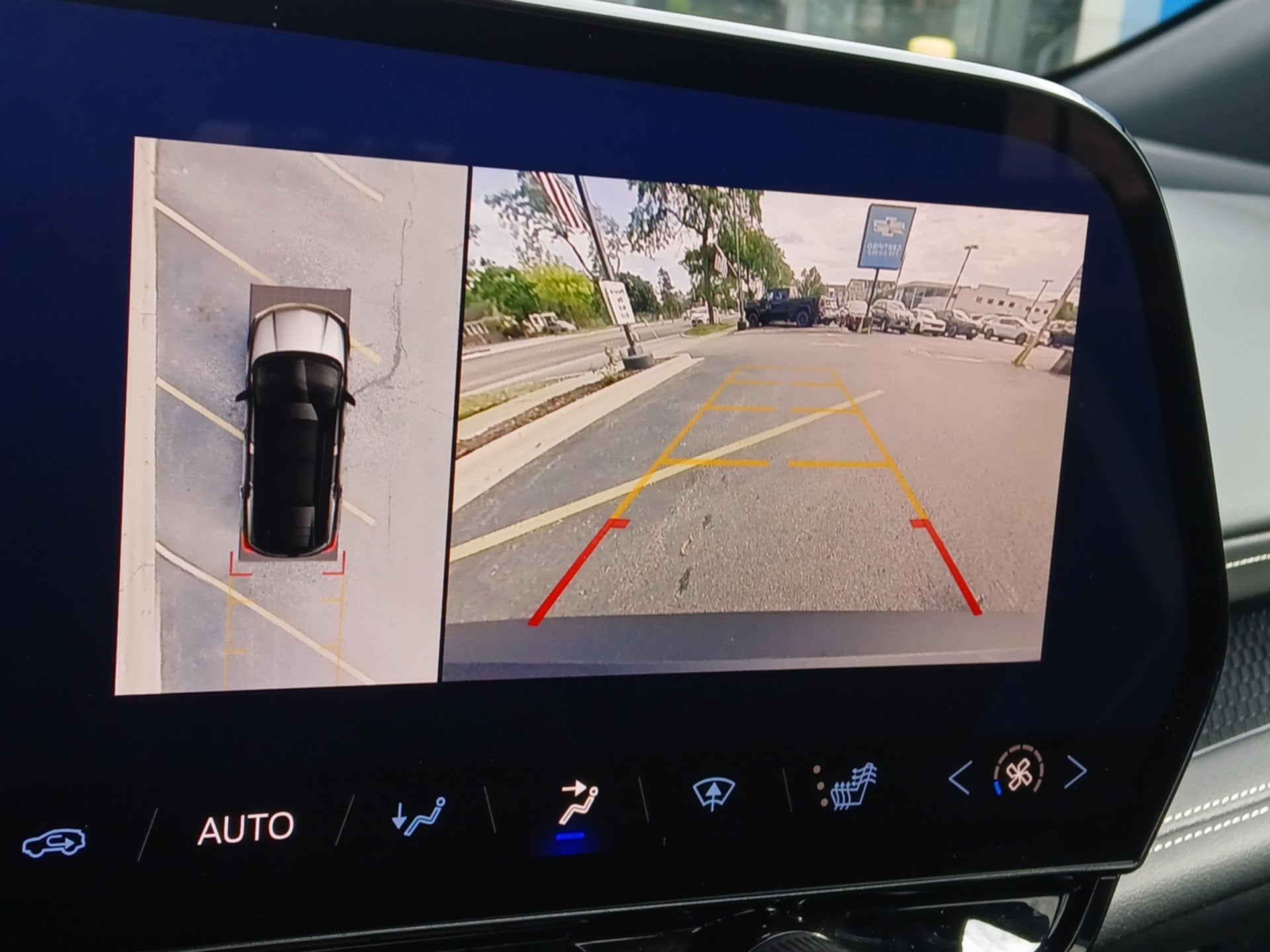 2024 Chevrolet Blazer EV LT - Photo 14