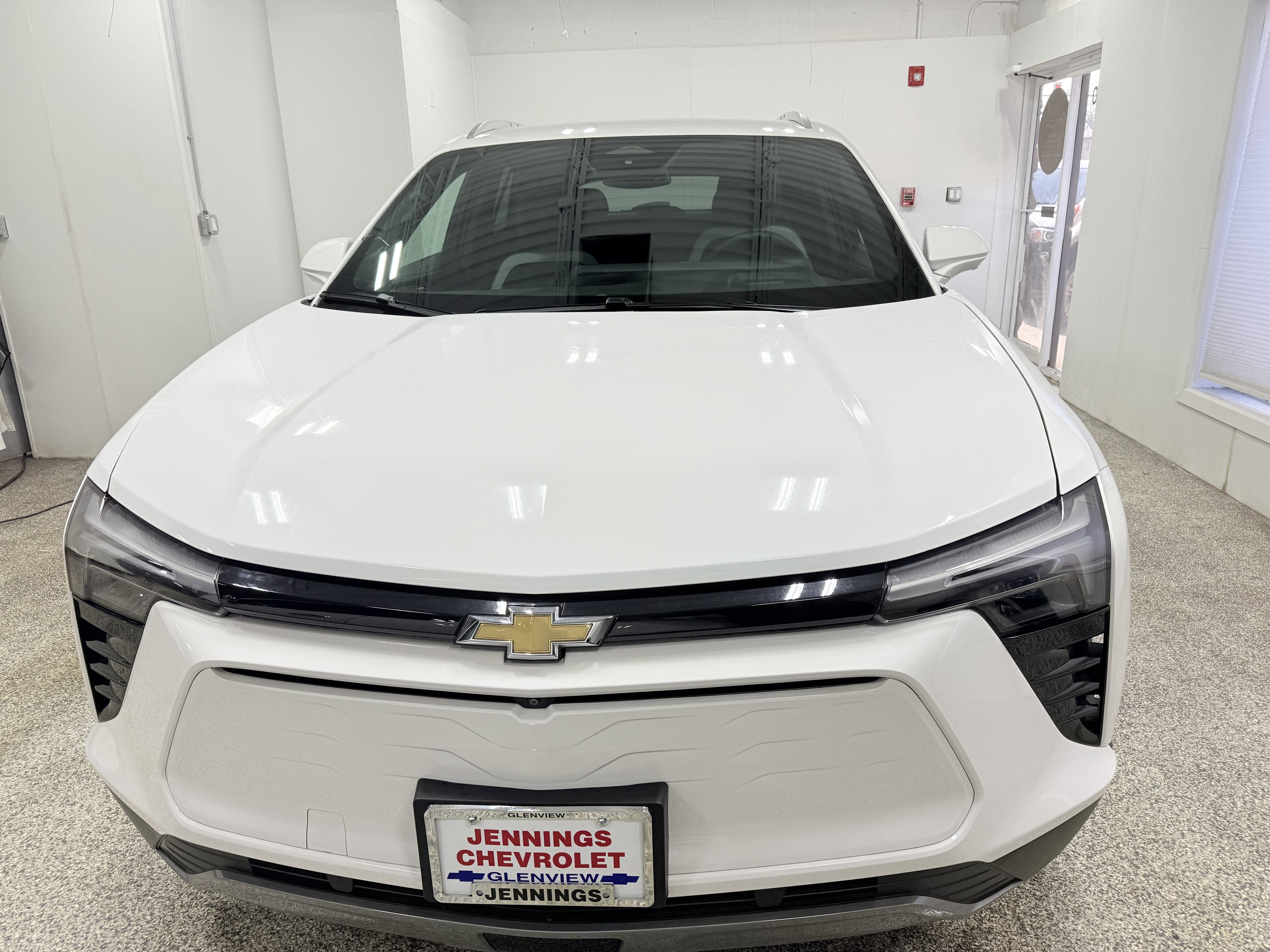 Used 2024 Chevrolet Blazer EV LT with VIN 3GNKDBRJ7RS252992 for sale in Glenview, IL