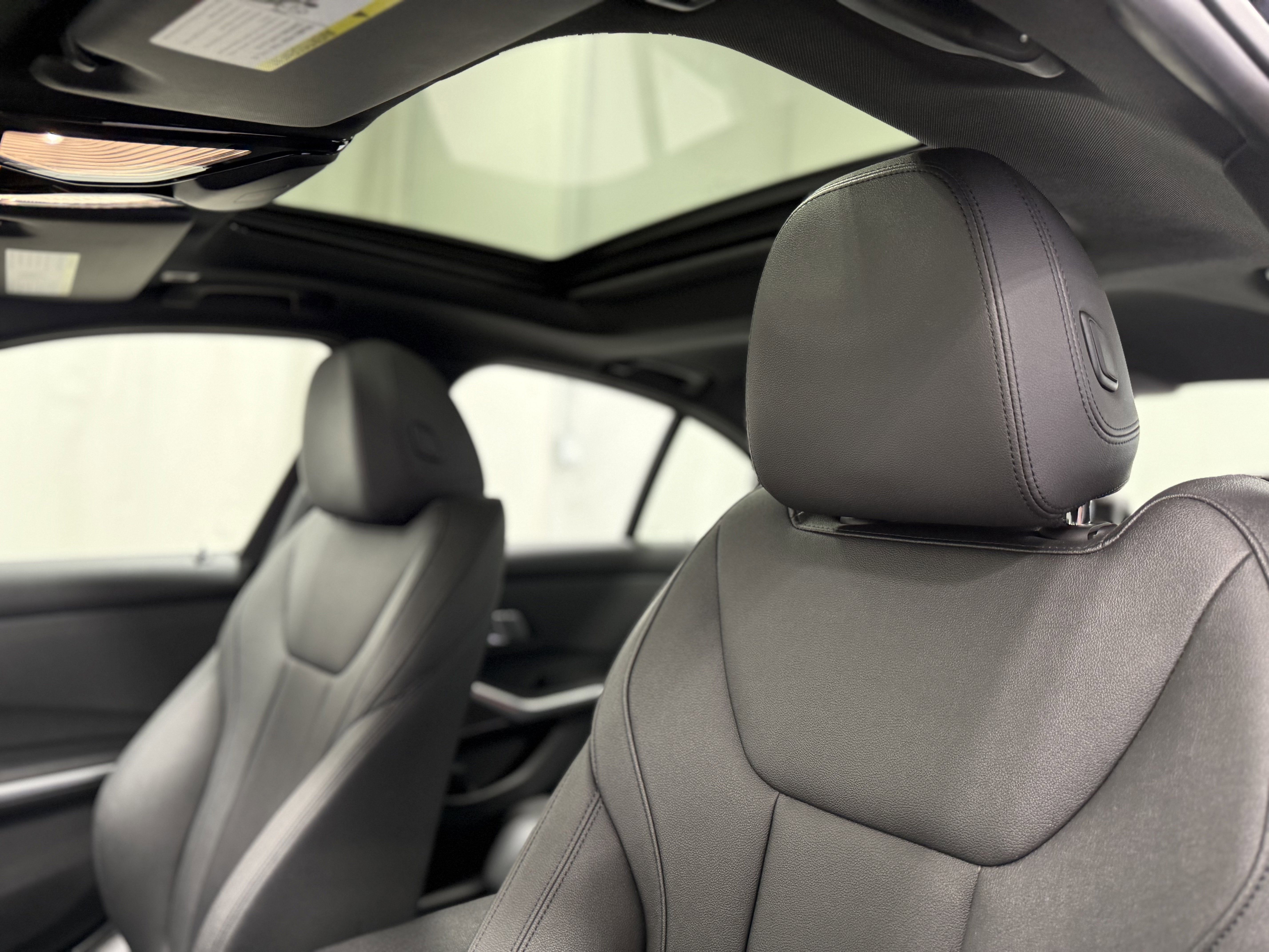 2021 BMW 3 Series 330i