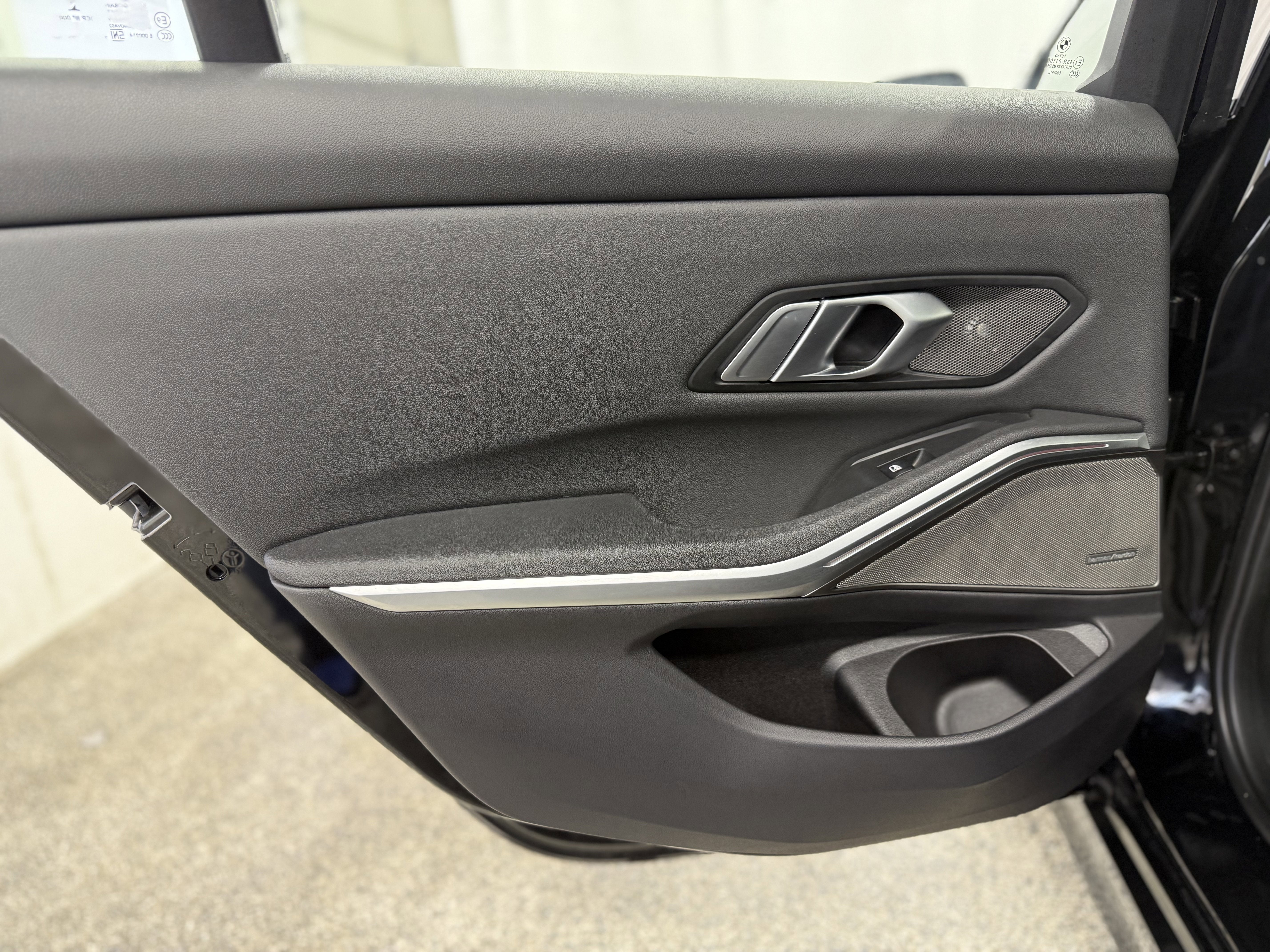 2021 BMW 3 Series 330i