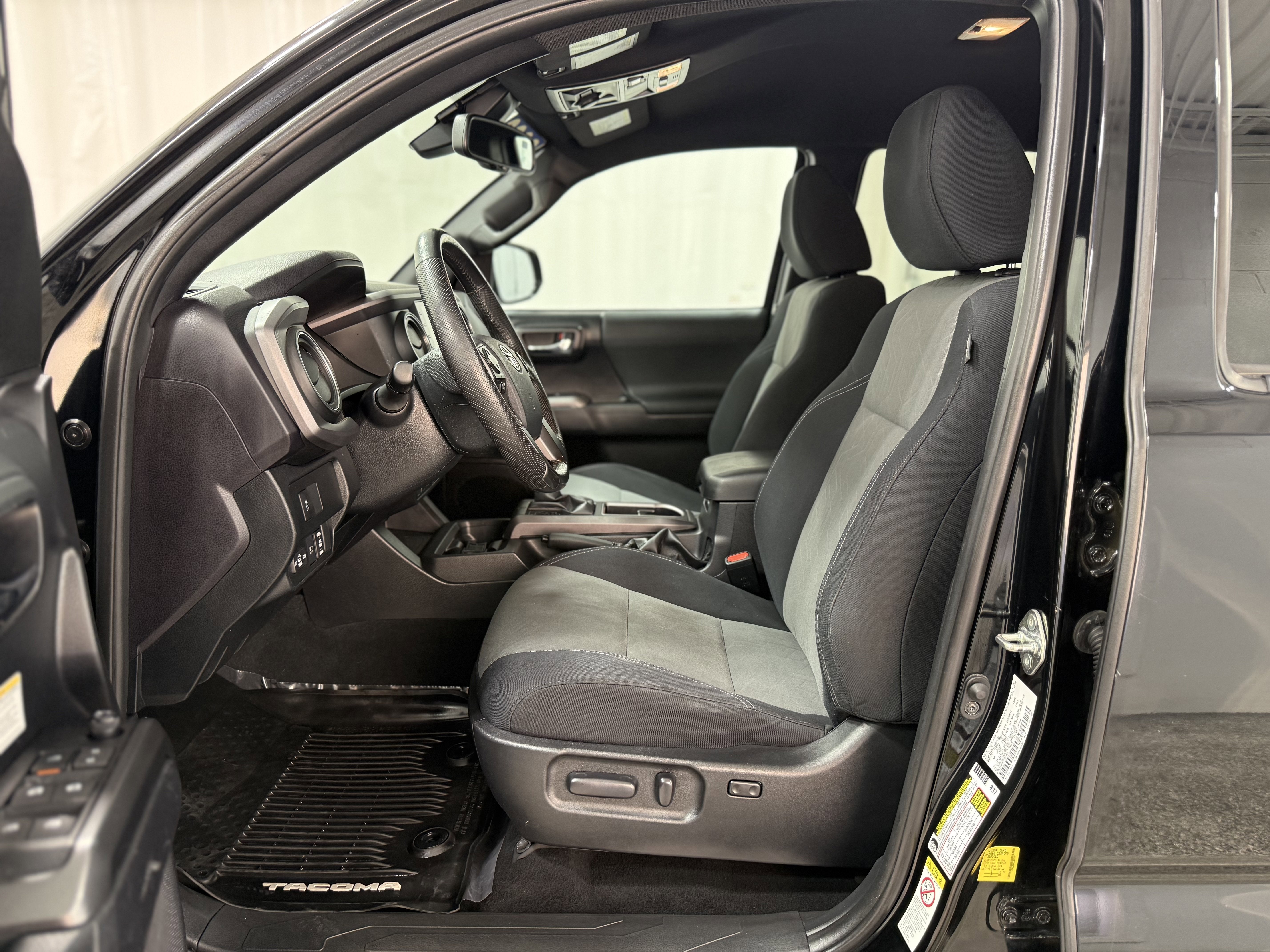 2020 Toyota Tacoma 4WD SR5