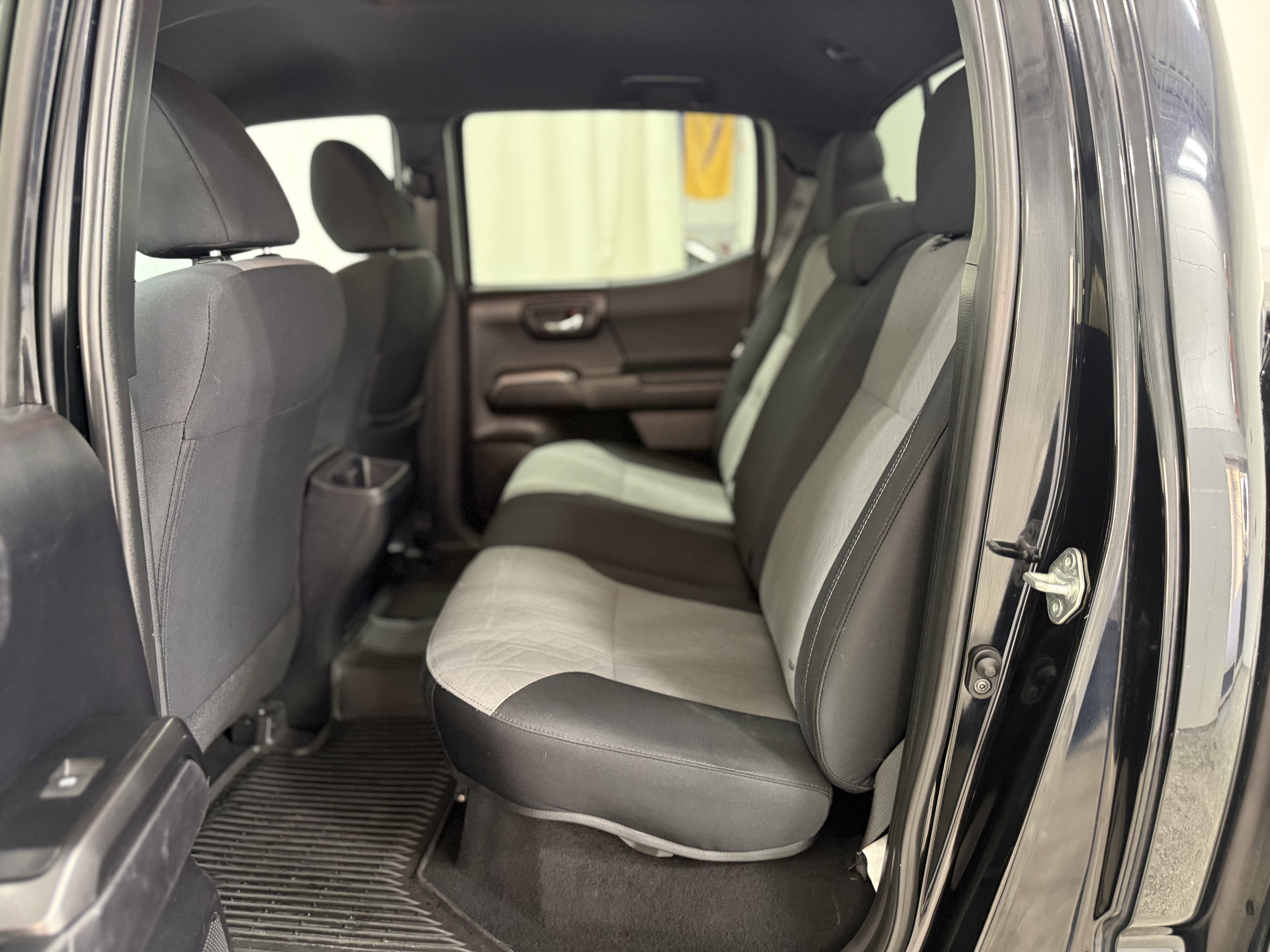 2020 Toyota Tacoma 4WD SR5