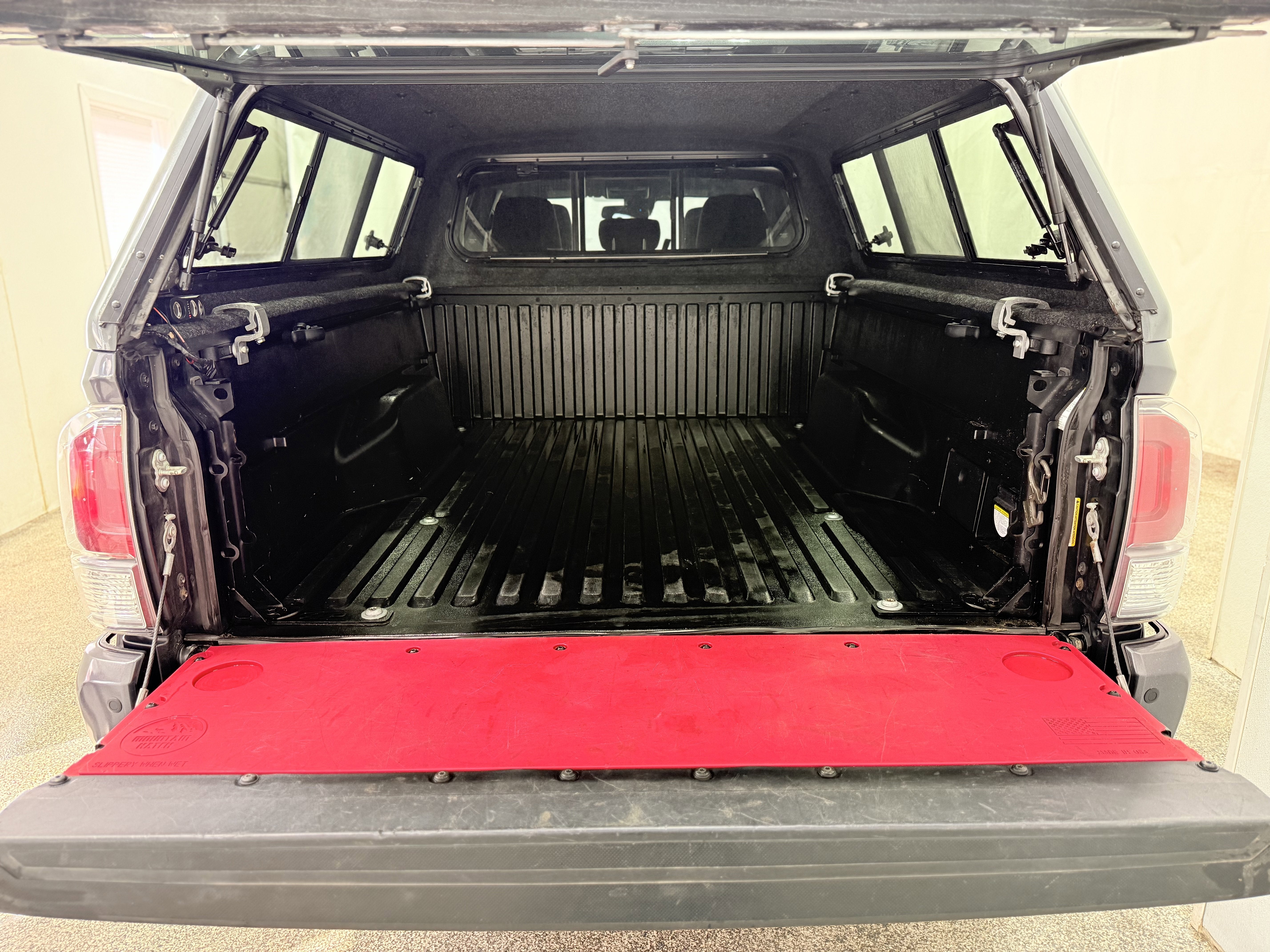 2021 Toyota Tacoma 4WD SR5