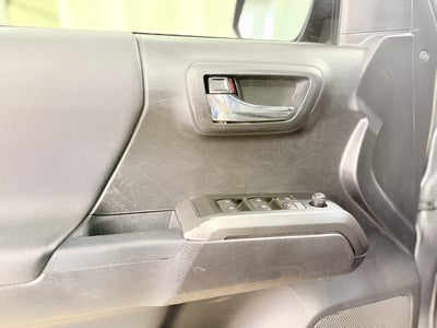 2021 Toyota Tacoma 4WD SR5