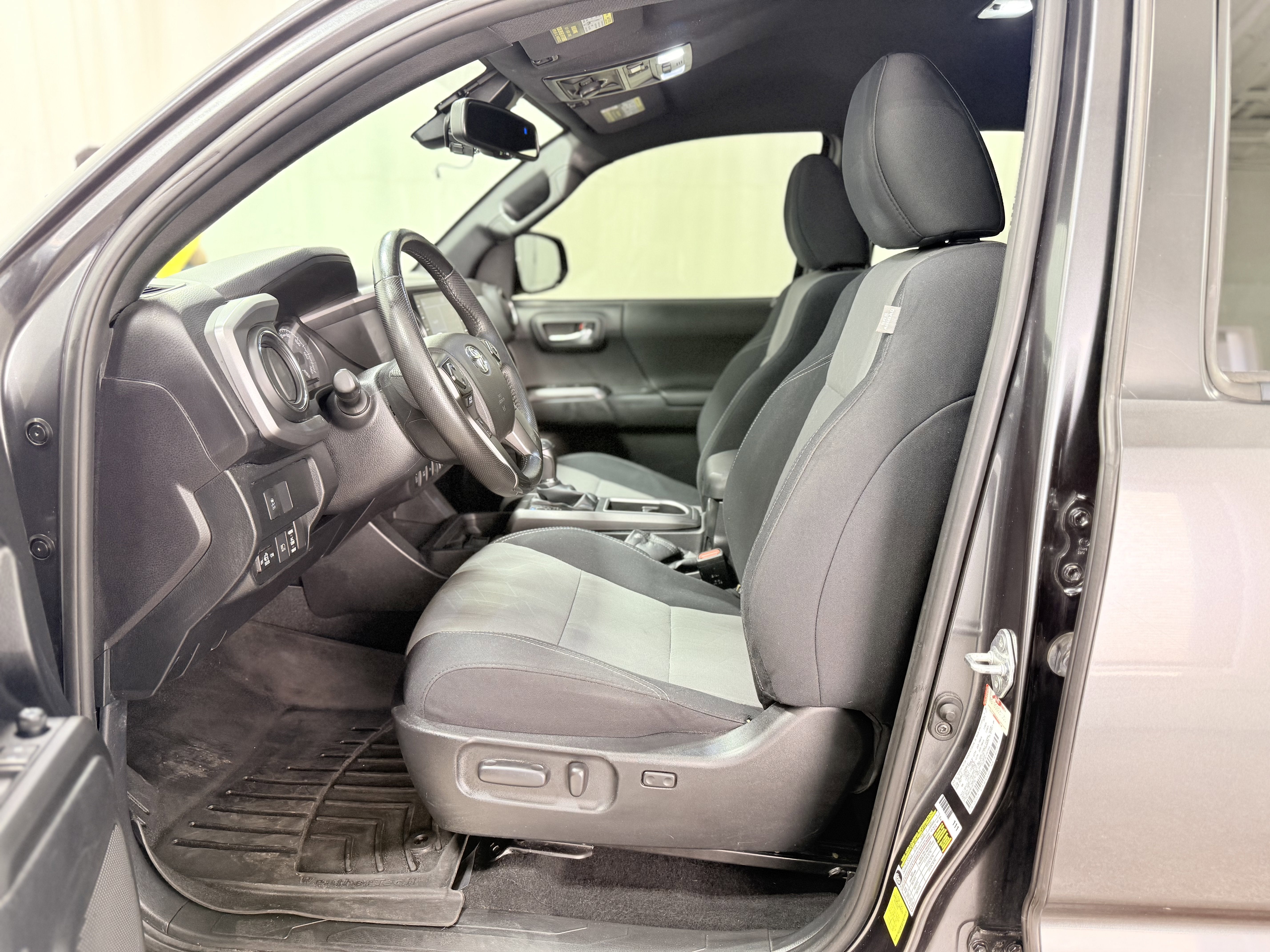 2021 Toyota Tacoma 4WD SR5