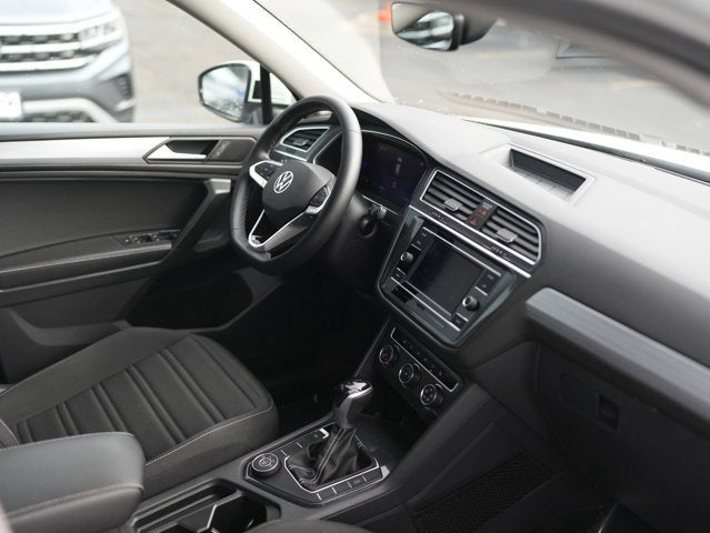 2022 Volkswagen Tiguan S