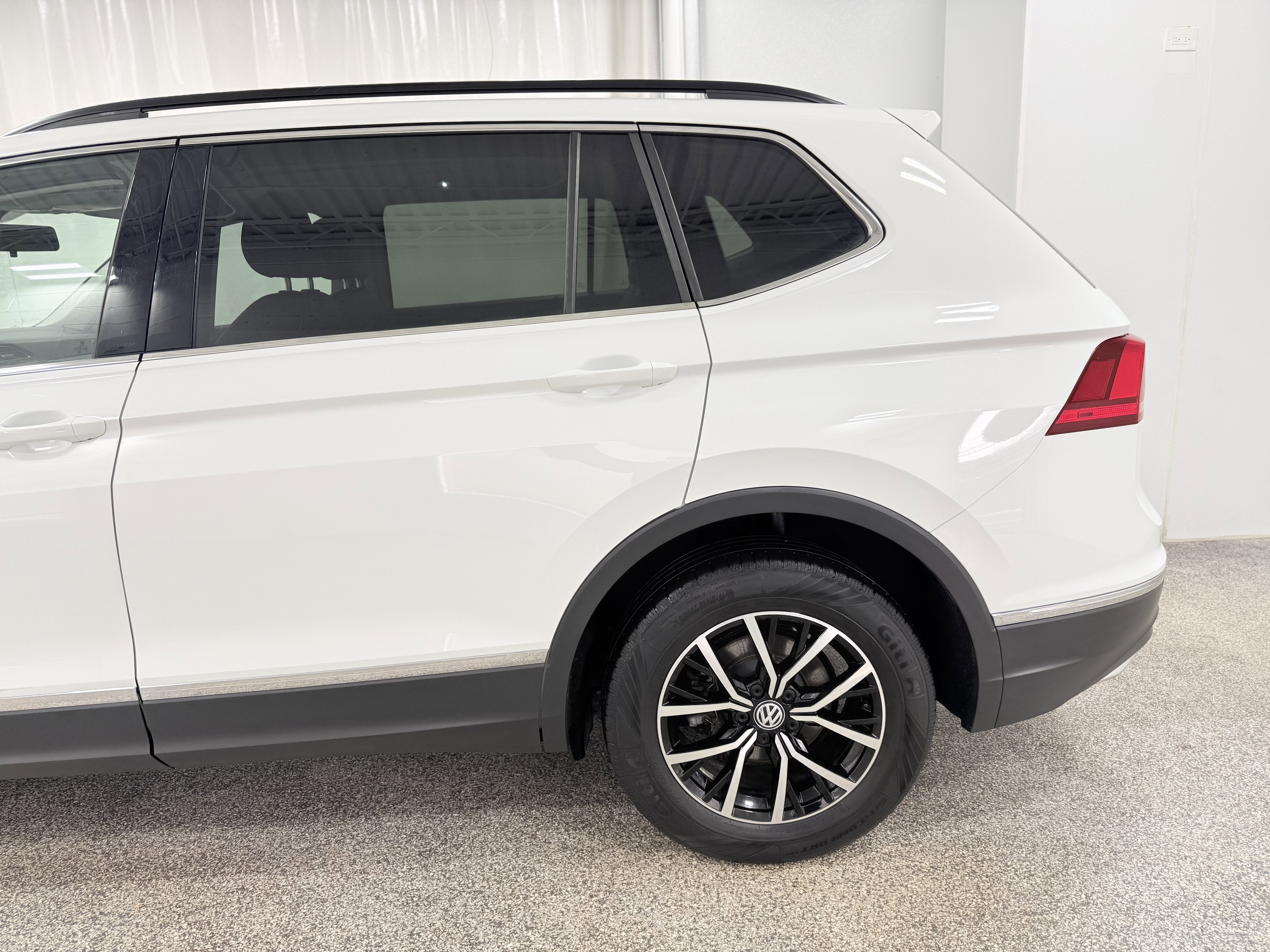 2021 Volkswagen Tiguan SE