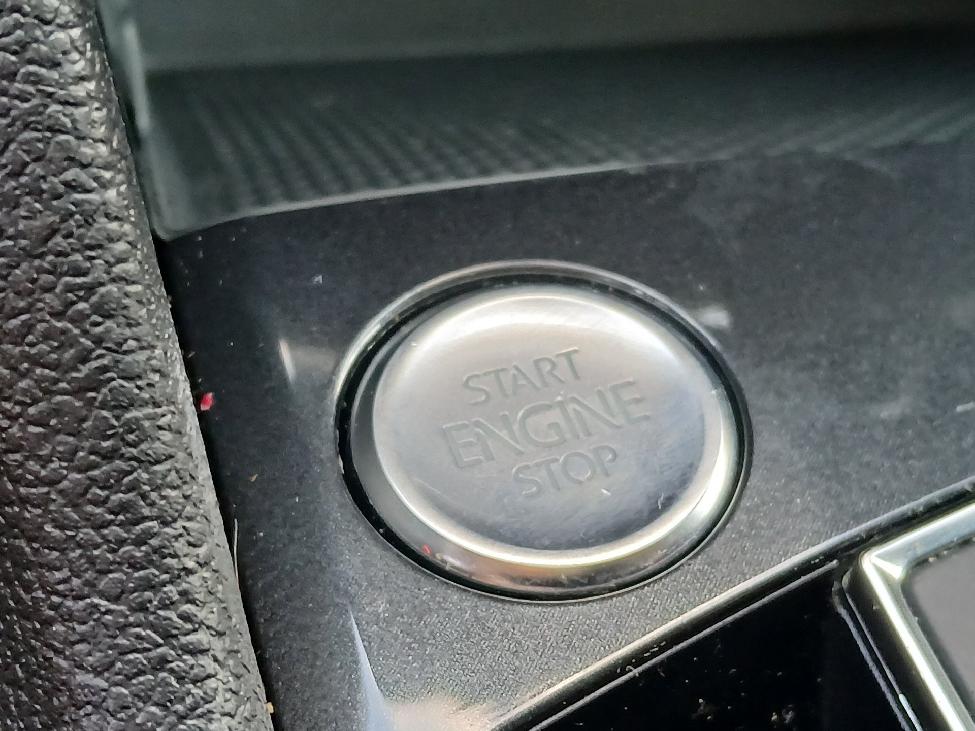 2019 Volkswagen Tiguan 2.0T SEL