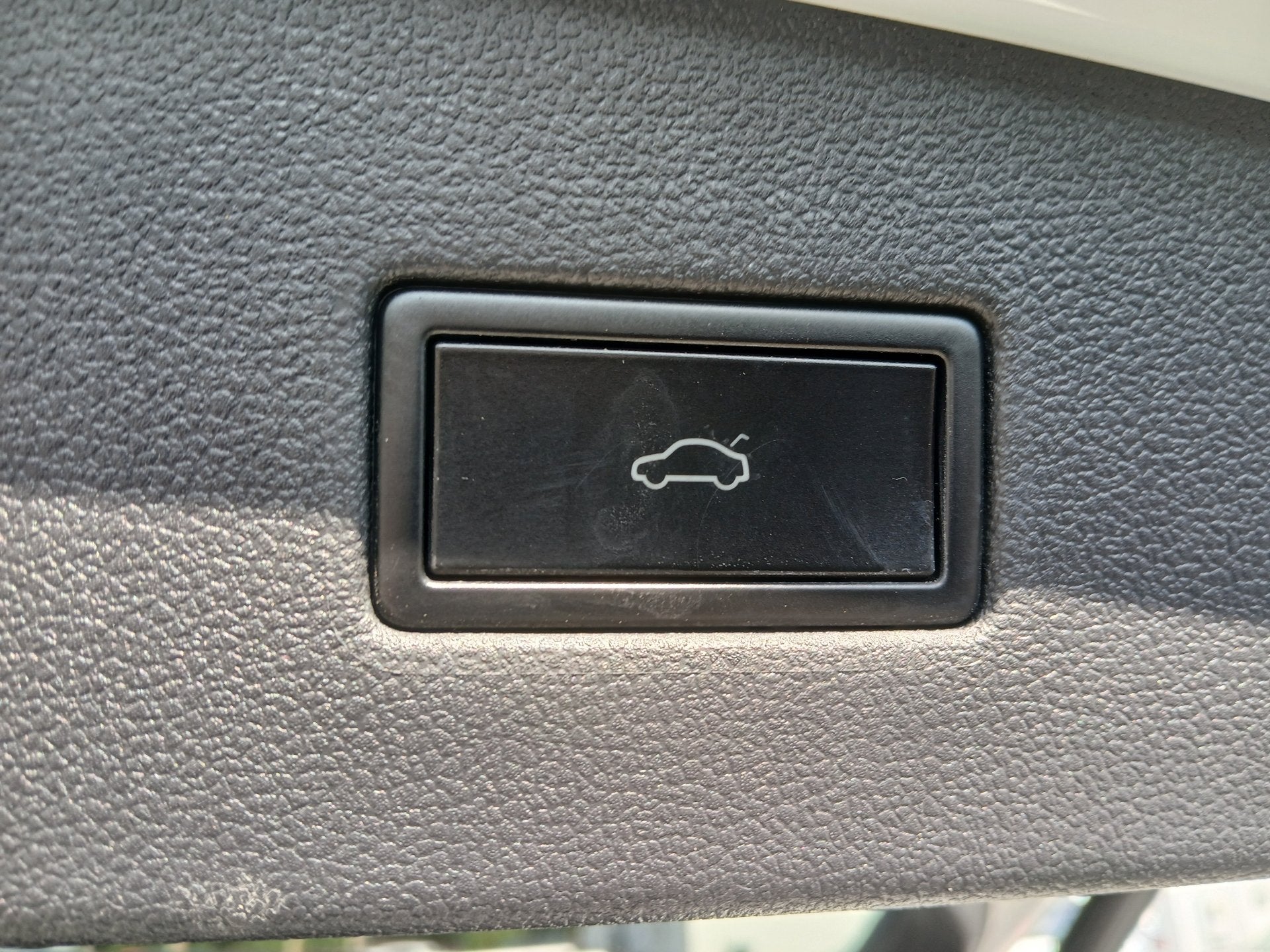 2019 Volkswagen Tiguan 2.0T SEL