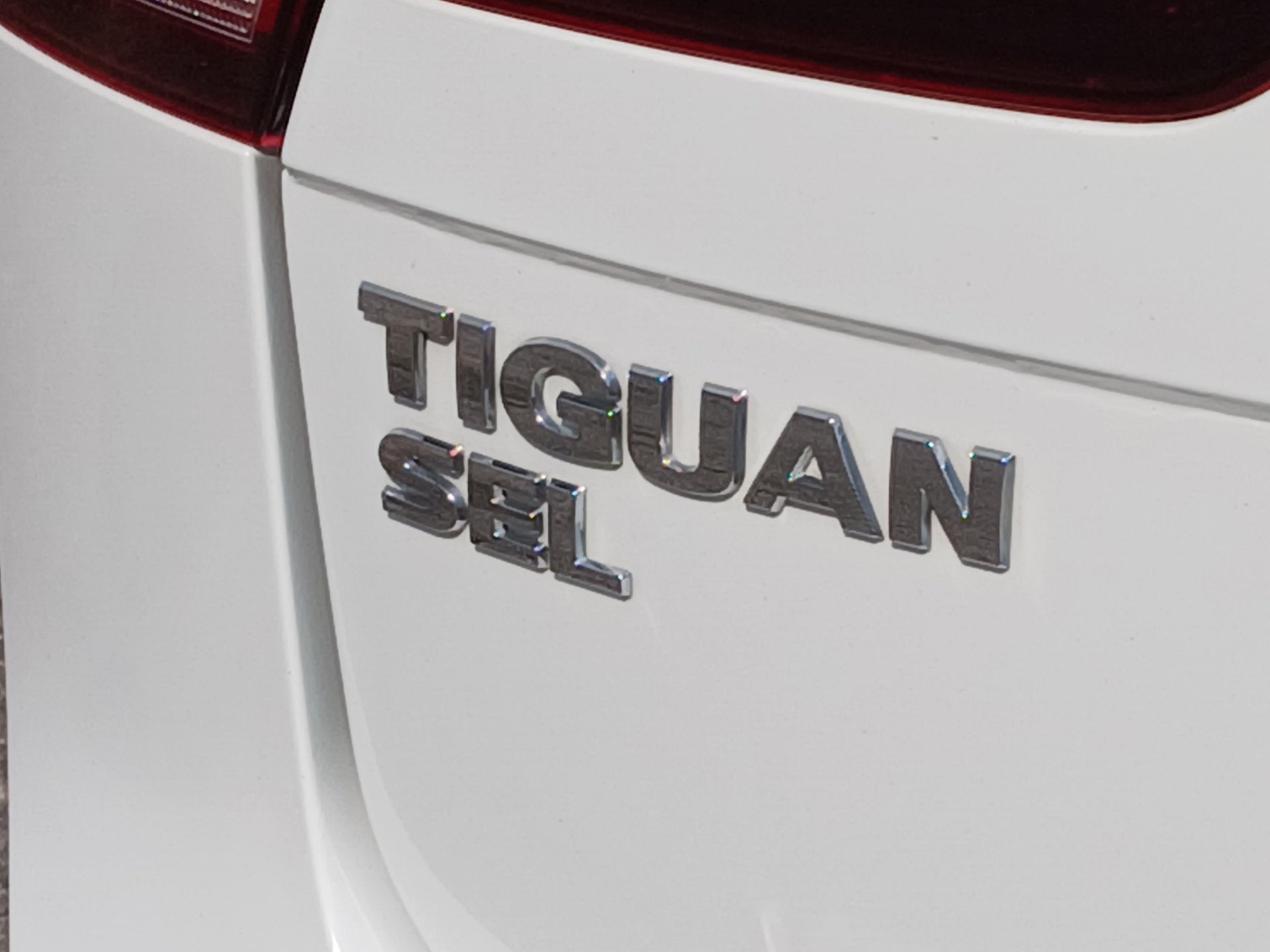 2019 Volkswagen Tiguan 2.0T SEL