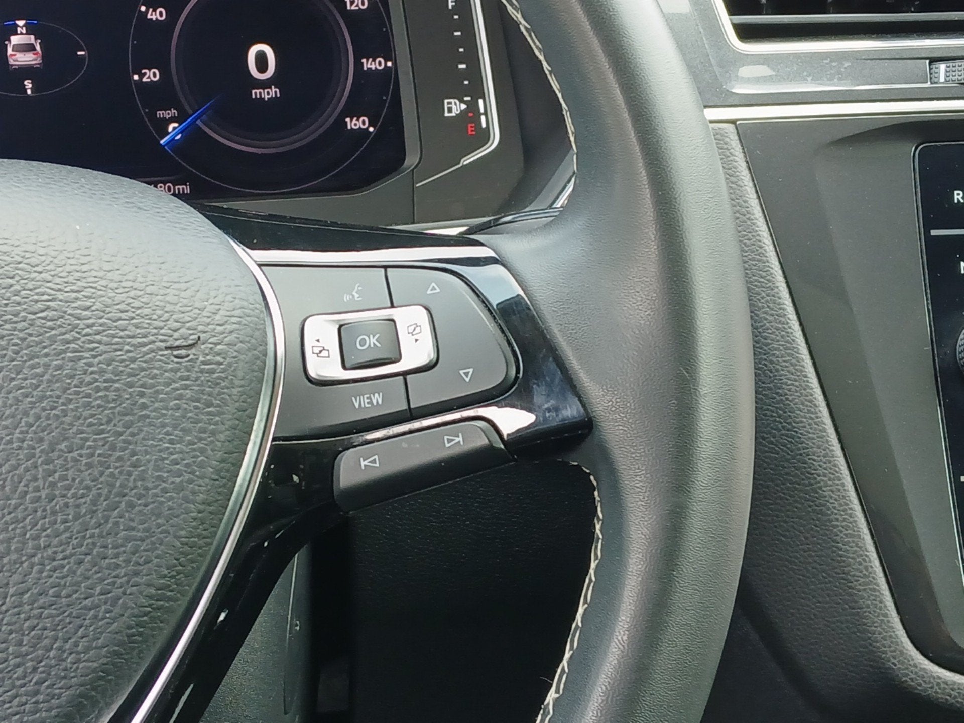 2021 Volkswagen Tiguan 2.0T SEL