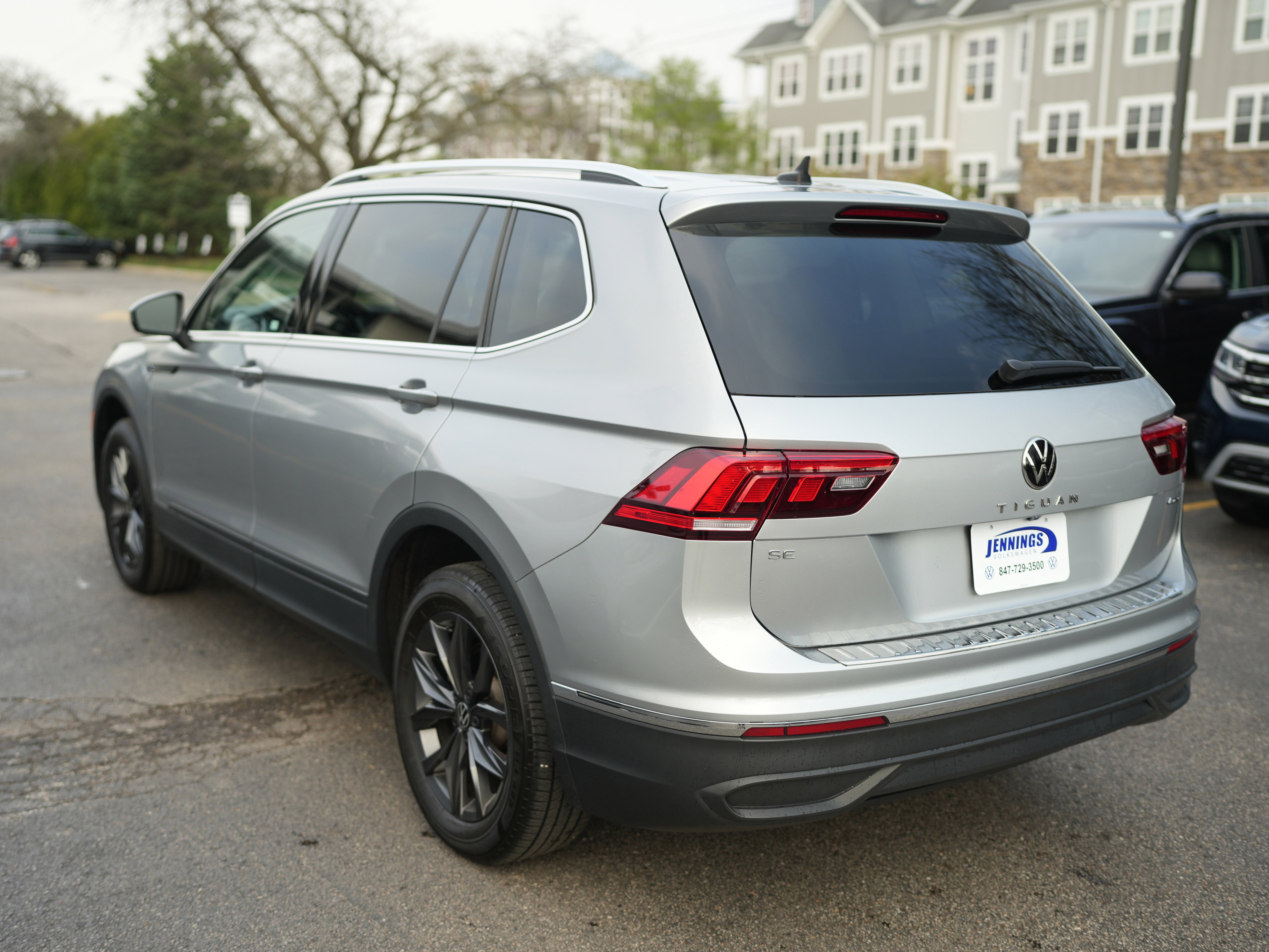 2023 Volkswagen Tiguan SE