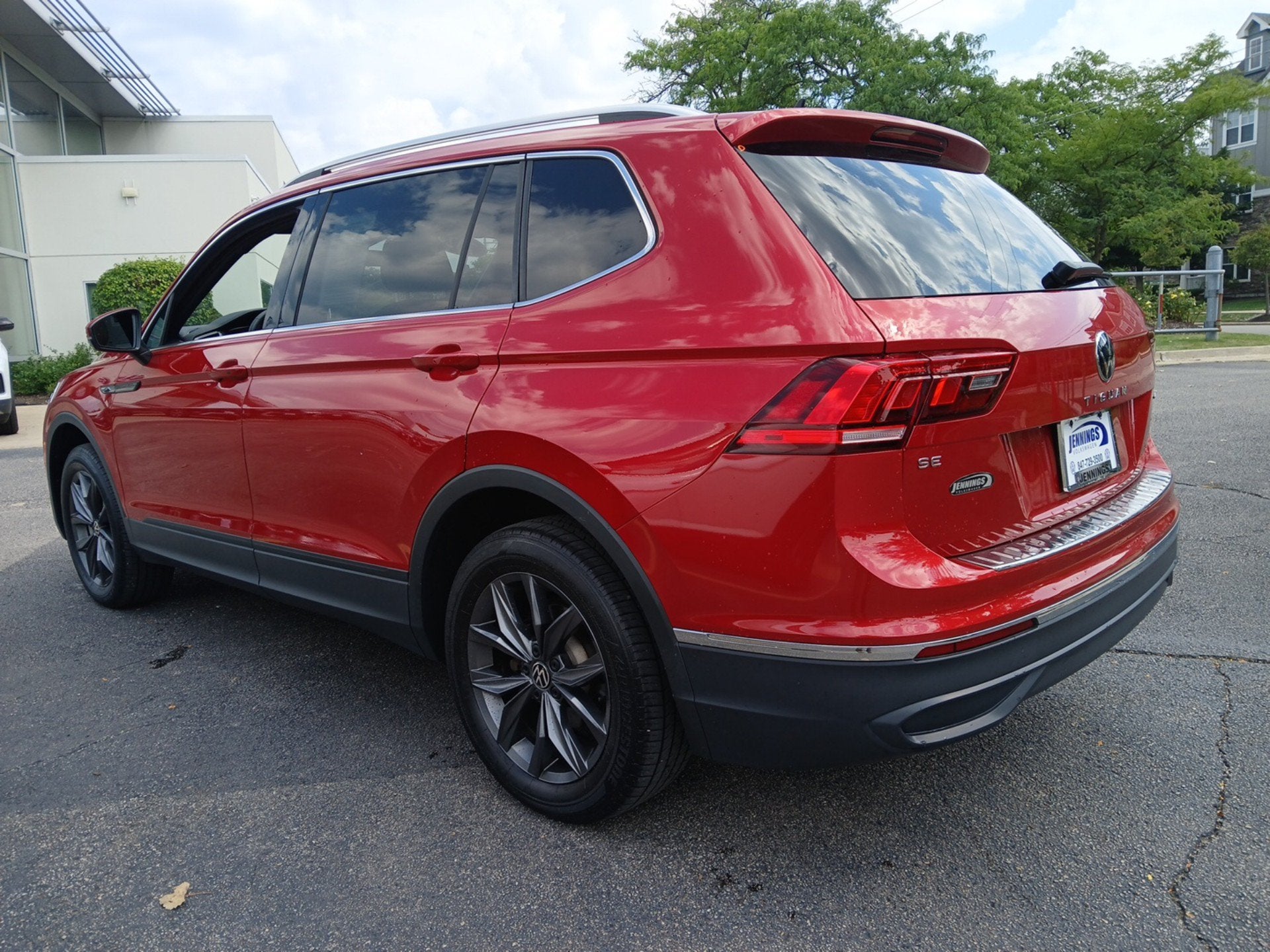 2024 Volkswagen Tiguan 2.0T SE