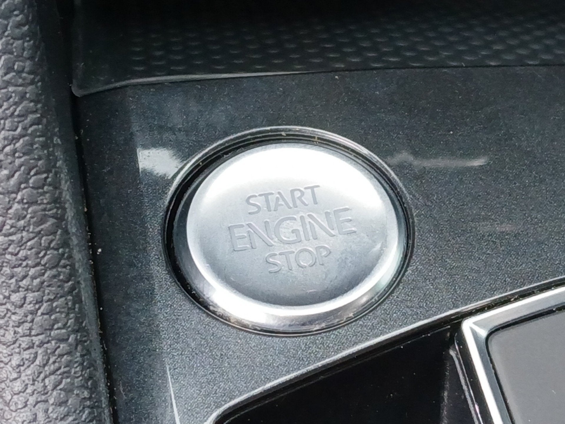 2019 Volkswagen Tiguan 2.0T SEL