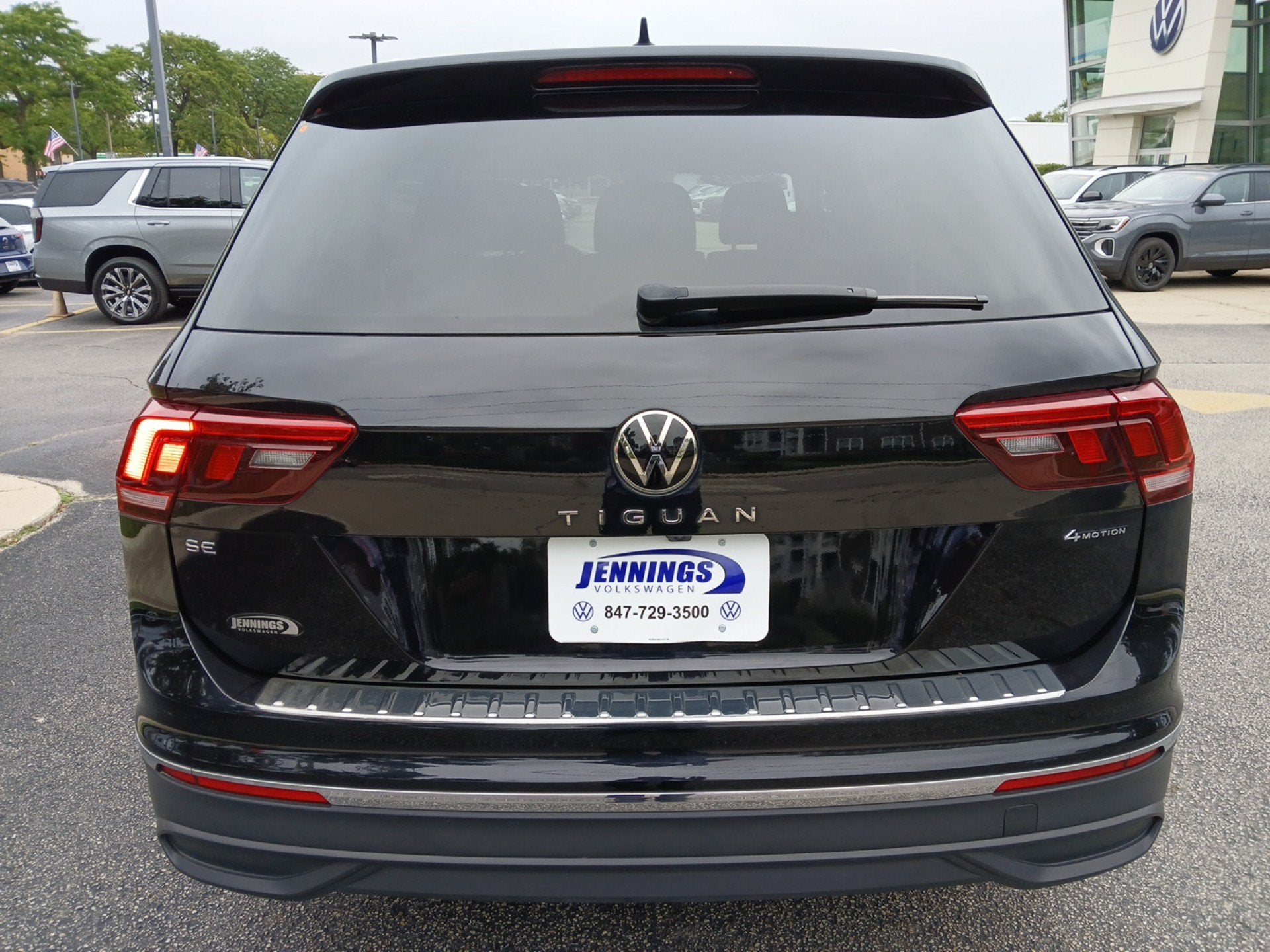 2023 Volkswagen Tiguan 2.0T SE