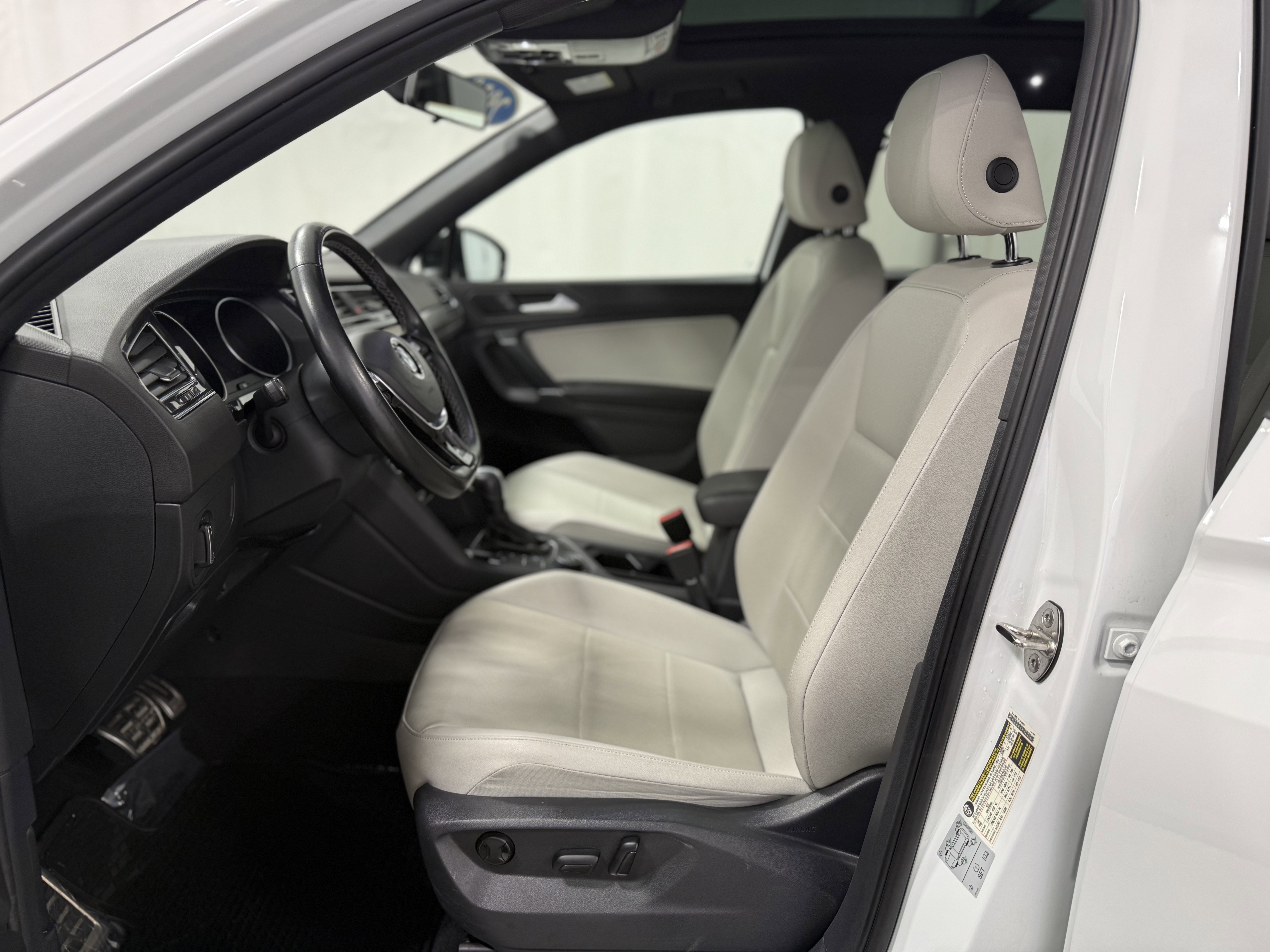 2020 Volkswagen Tiguan SE